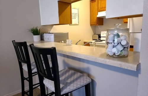 West Old Town Apartment | Bella Beige, 2 QB, 1 BA, WIFI, Near Old Town