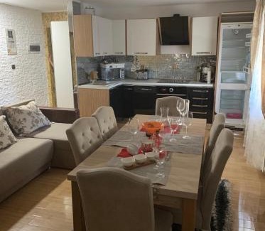Fagaras Apartment | Bella Casa Apartments