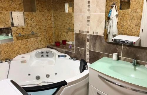 Fagaras Apartment | Bella Casa Apartments
