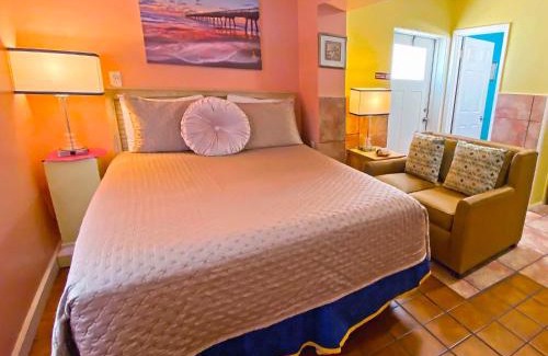 St. Pete Beach Apartment | Bella Sirena Inn