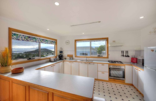Bicheno House | Bella Vista