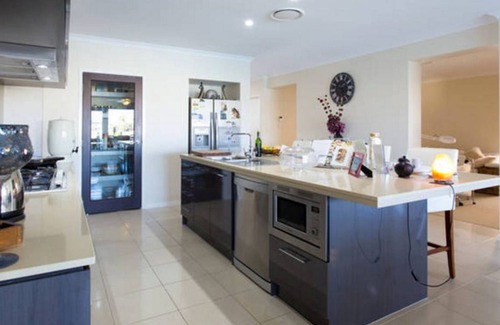 Raby Bay Bed & Breakfast | Bella Vista of Raby Bay Bed & Breakfast