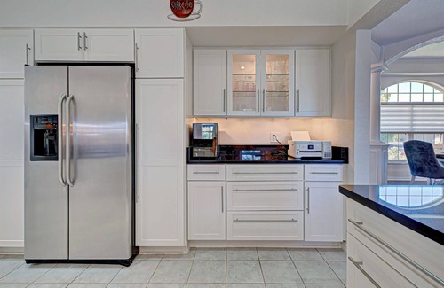 Long Meadow House | Bella Vista | Pool | Spa | Lake front | Lounge