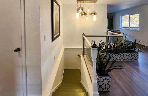 Bella Vista House | Bella Vista Retreat near Mtn Biking Trails!