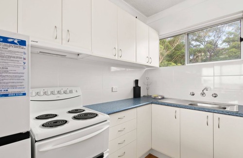 Shoal Bay Apartment | Bella Vista, Unit 20/19 Shoal Bay Road - 2-bedroom unit with water and national park views
