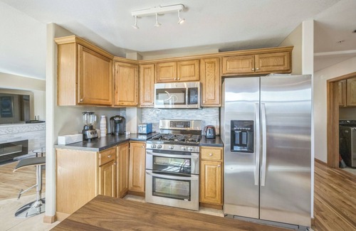 Castle Rock Other | BellaCondo 3BR 5BD 3BA Accessible Camper Parking Shop Golf