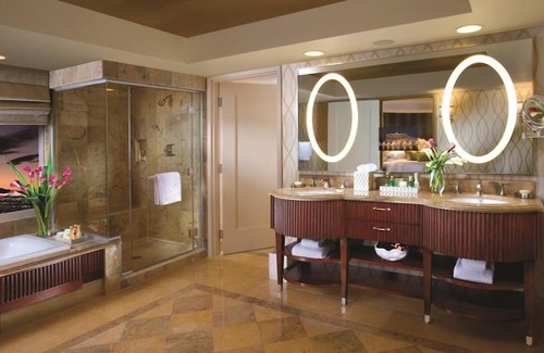 Las Vegas Strip Hotel | Bellagio By Suiteness