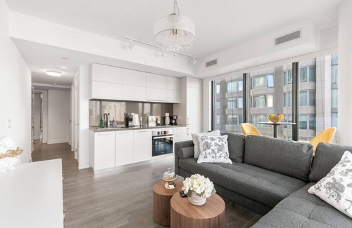 Bloor-Yorkville Apartment | Bellair Yorkville