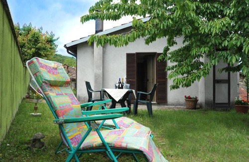 Camporgiano House | Bellavista Cascianella