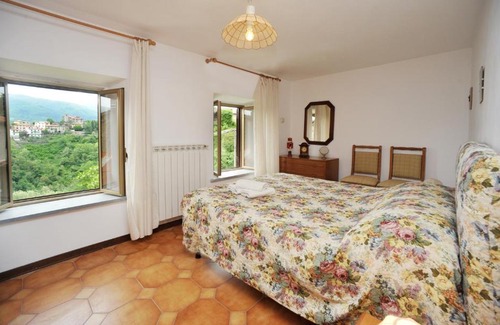 Camporgiano House | Bellavista Cascianella