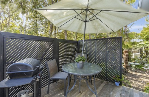 Waitahanui Cottage | Bellbird Cottage - Lake Taupo Bach