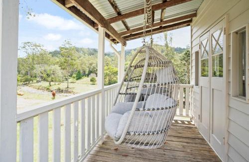 Conondale House | Bellbird Rise Off-Grid Cottage