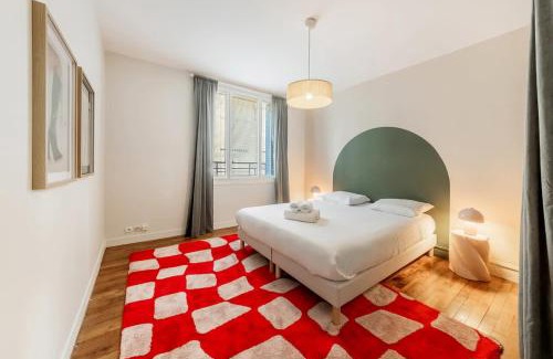Bourg-l'Eveque Apartment | Belle époque - Proche mail - Parking - 4 pers