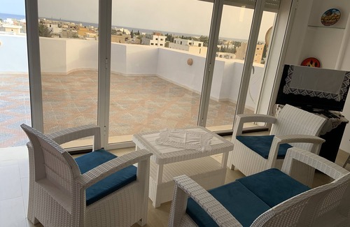 Mrezga Apartment | Belle Appartement vue mer