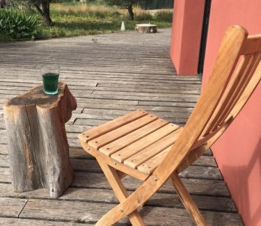 Pujaut Bed & Breakfast | Belle chambre avec vue dans maison d'architecte