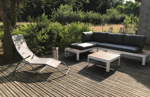 Ardentes House | Belle Dépendance du Château le Parc avec sa piscine