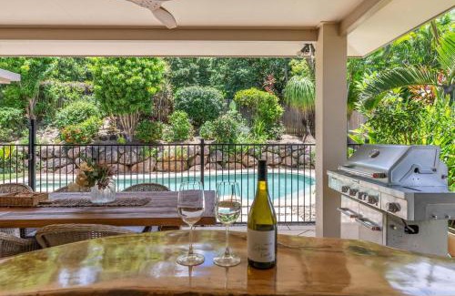 Redlynch House | Belle Escapes Waterfall Crossing