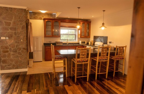 Soufriere Quarter Apartment | Belle Etoile - Nutmeg Apartment (2 Bedrooms)