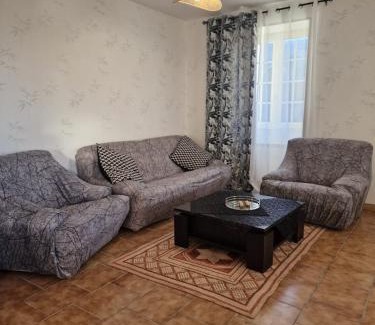 Brizay Apartment | Belle maison a Brizay