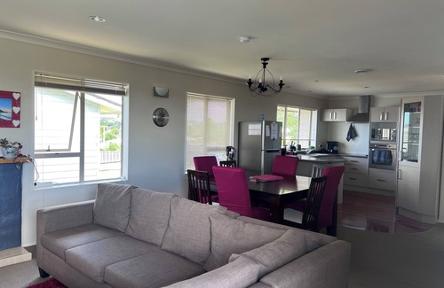 Tauranga House | Bellevue beauty