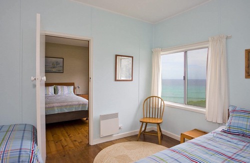 Separation Creek House | Bellevue - Easy Walk To The Beach