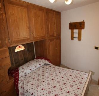 Sarre Apartment | Bellevue