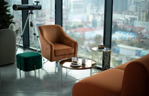 Old Boulevard Apartment | Bellevue Residence, 18th floor