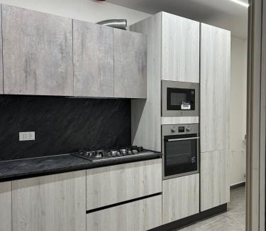 Marina Centro Apartment | Bellissimo appartamento Marina centro 2