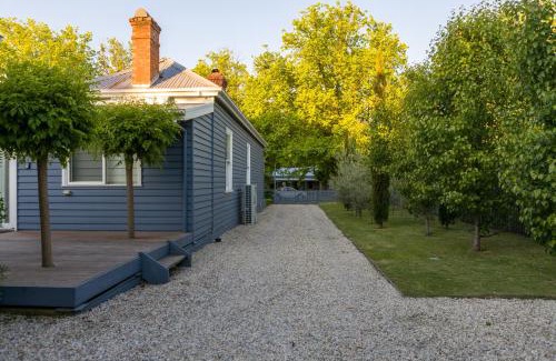 Beechworth House | Belmont at Beechworth 2 bedrooms, 2 bathrooms, 2 couples