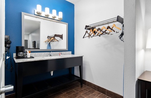 Tatum Hotel | Belmont Inn and Suites