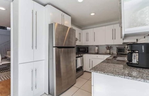 Old Fourth Ward House | Beltline Beauty,Mins to Benz Stadium/Aquarium, Game Room.