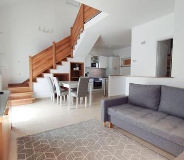 Szentendrei Apartment | Belvárosi allódium 2.