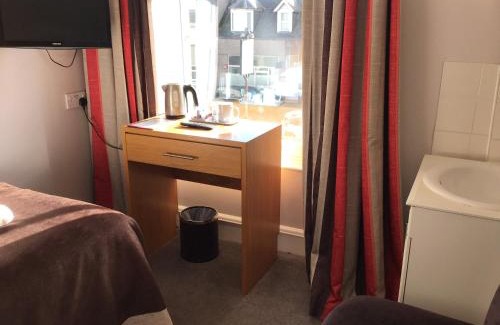 Stonehaven House | Belvedere Guest House