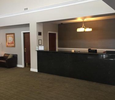 Schenectady Hotel | Belvedere Inn Schenectady - Albany