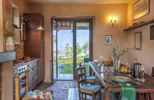 Montemaggiore al Metauro Apartment | Belvilla by OYO Le Castorelle