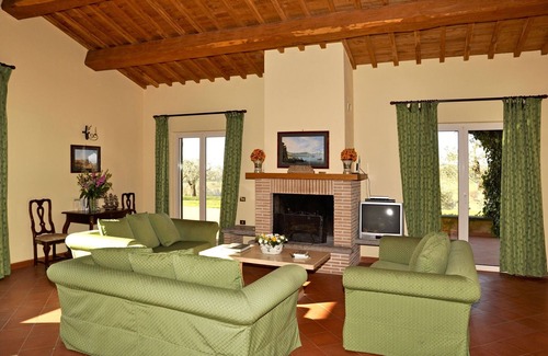 Magliano Sabina Villa | Belvilla by OYO Villa Laurentia