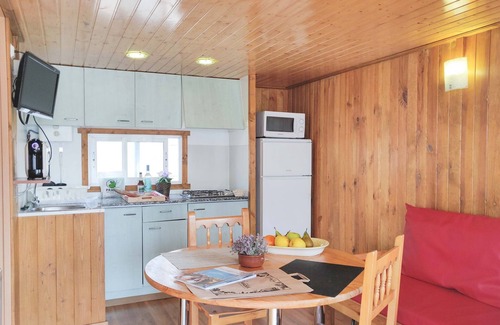 Prades House | Belvilla by OYO Camping Prades 2