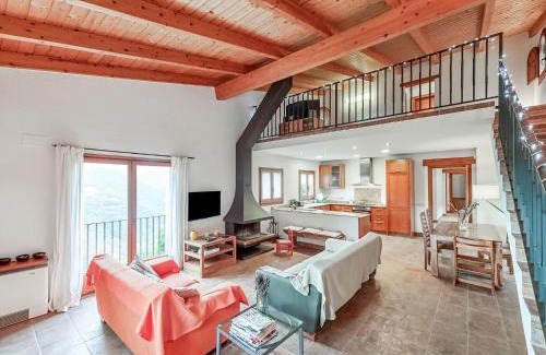 Montseny House | Belvilla by OYO Can Pere Castanyer