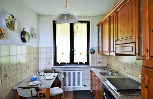 Germignaga House | Belvilla by OYO DEL03/1