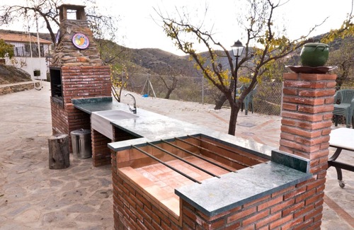 Laroya House | Belvilla by OYO La Curiosa