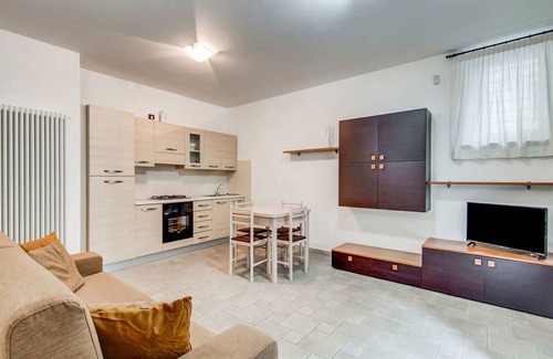 Cupramontana House | Belvilla by OYO Rose di Fratta 1-2-4