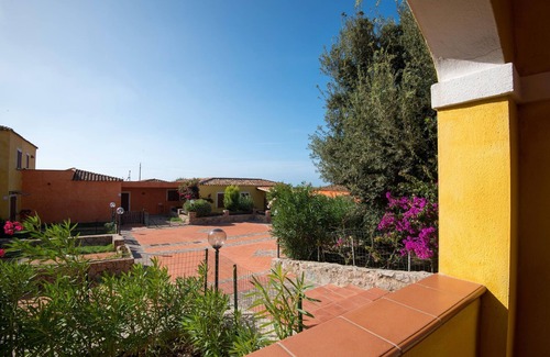 Aglientu Apartment | Belvilla by OYO Sardegna Mare 604