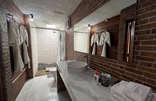 Batuan Hotel | Belvilla Darshana Bali Zoo