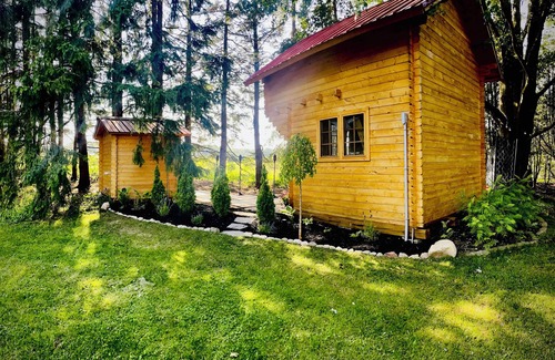 Belwood Cabin | Belwood Bunkie Escape & Spa minutes away from Elora