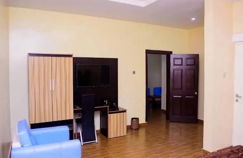 Ekrokpe Hotel | Benbliss Hotel and Suites