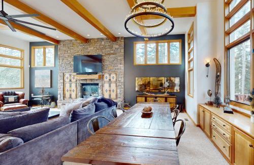 Mountain Village House | Benchmark 244 - Vista Lodge