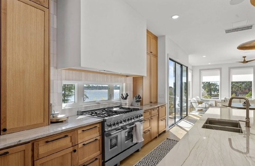 Caney City House | Benjamin Manor in Cedar Creek Lake