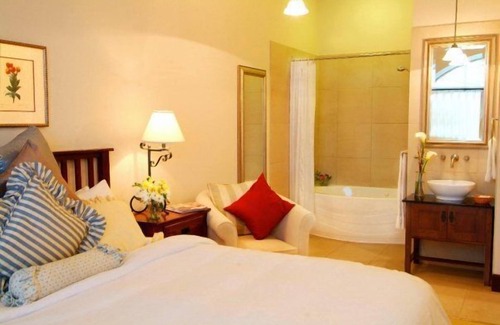 Ashfield-Colborne-Wawanosh Hotel | Benmiller Inn & Spa