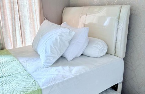 Surabaya Apartment | Benson 5 Pakuwon mall for 5 peoples stay