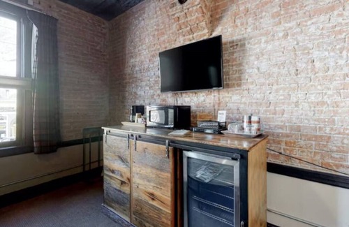 Silverton House | Benson Lodge Room - 3